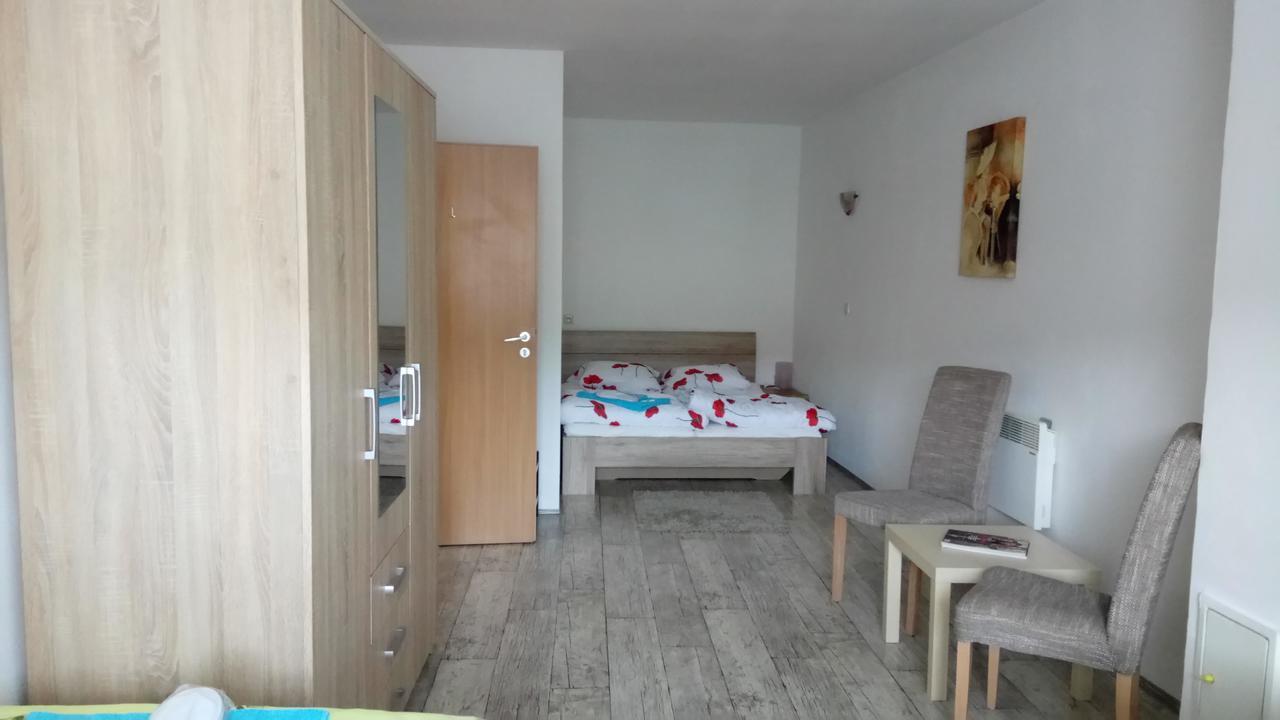 Penzion U Formana Straz nad Nezarkou Exterior foto